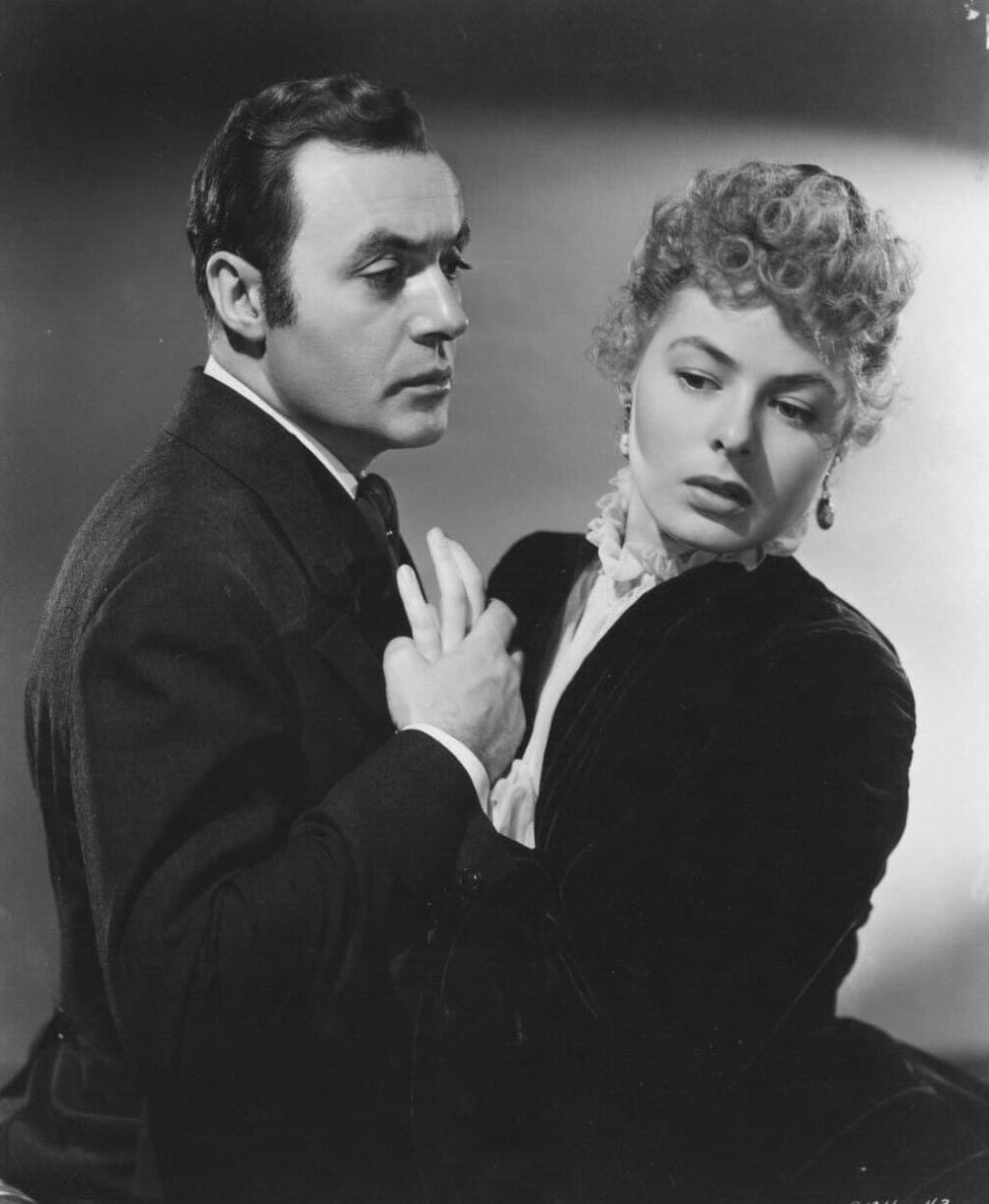 Charles Boyer and Ingrid Bergman in the 1944 film Gaslight
