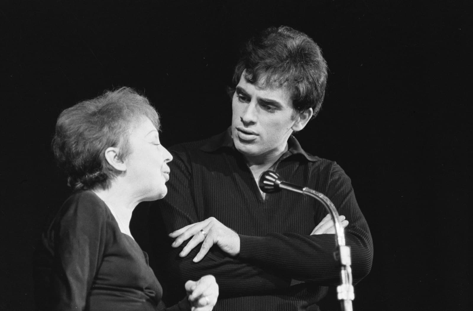 Édith Piaf with her husband Théo Sarapo, 1962
