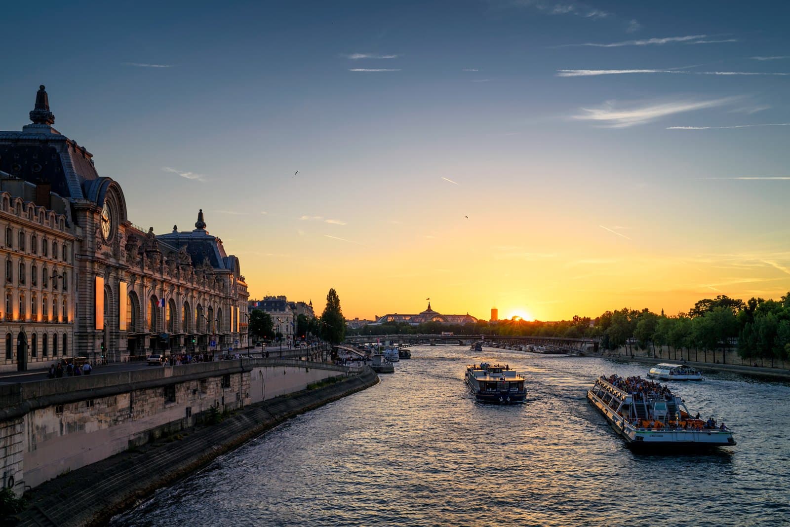 The Musée d’Orsay beside the Seine at sunset, photographed in 2015
