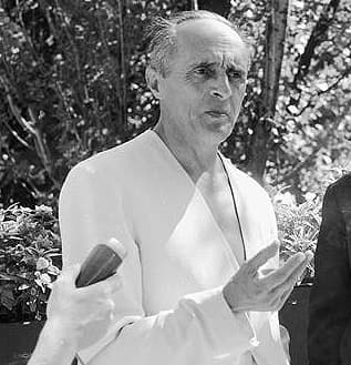 René Clair interviewed at the Venice Mostra, 1958.