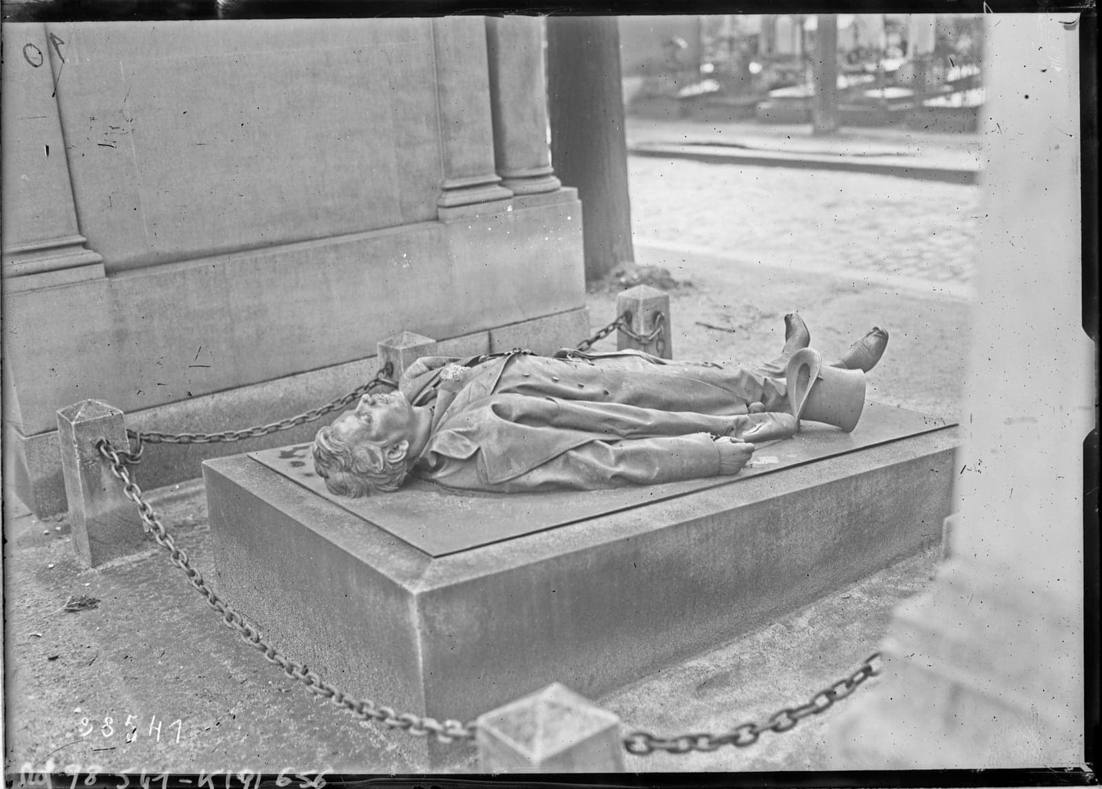 Jules Dalou's bronze effigy of Victor Noir at Père-Lachaise, photographed in 1925