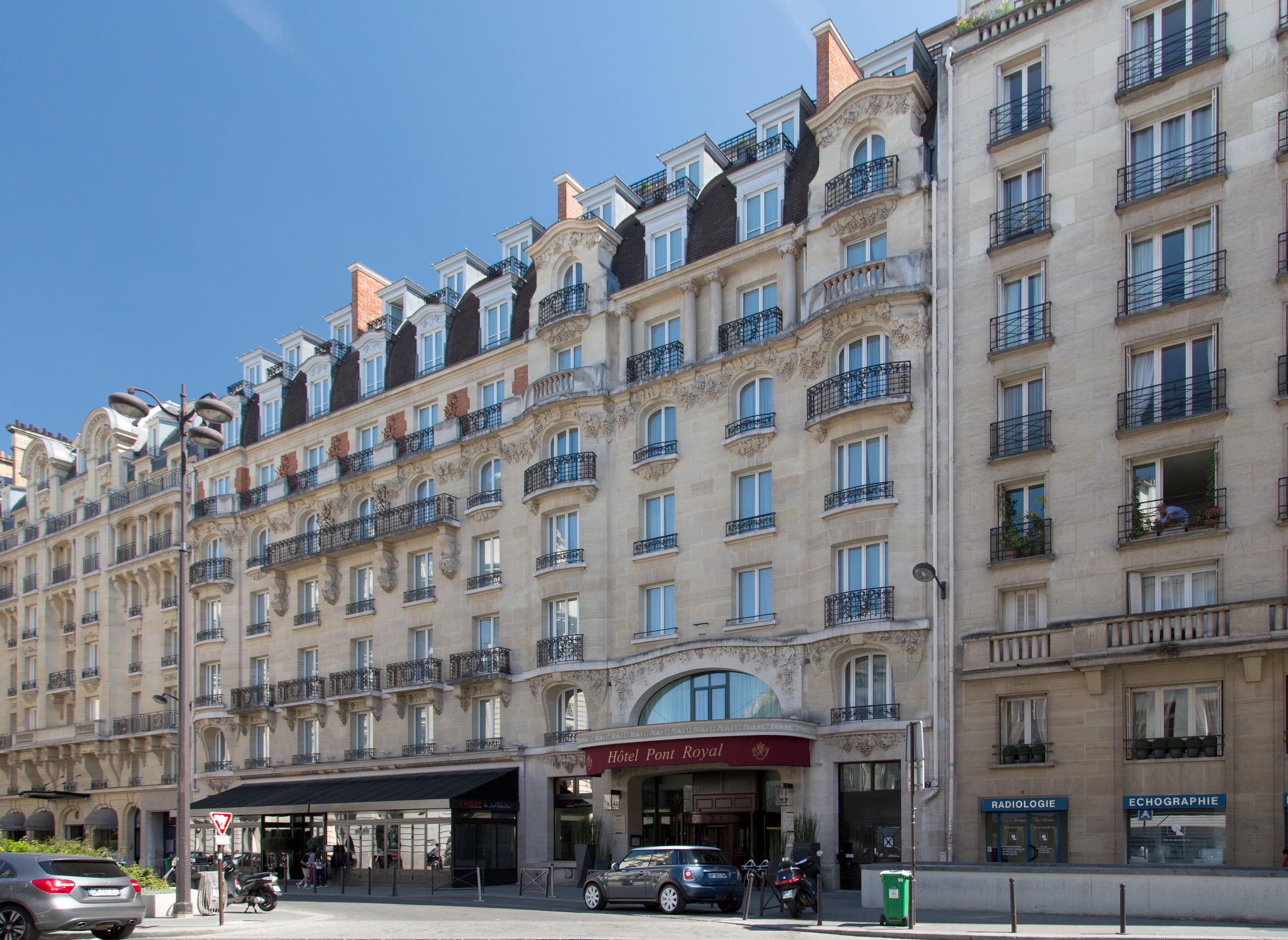 Hôtel Pont Royal, photographed in August 2015.